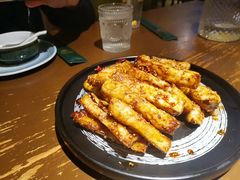 -梧桐树下(云锦世家店)