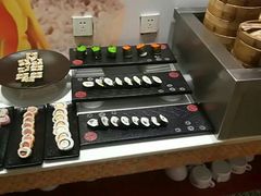 -好伦哥(温都水城店)