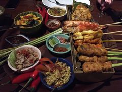 -DiAtas by Art Cafe Bumbu Bali