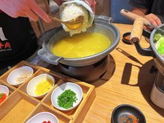 黄金鸡汤泡饭-川堂风·跷脚牛肉·乐山爆炒(宝山日月光店)
