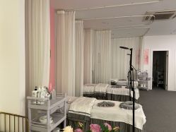 -奈弗里·疗愈SPA·美肤中心