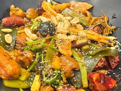 -醉人椒麻辣香锅(王府井喜悦店)