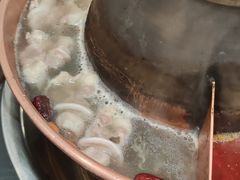 -楼外楼大刀肉传统火锅居(幸福街店)