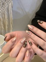 -米小兔美甲美睫