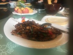 -舜耕山庄四时万和自助餐厅