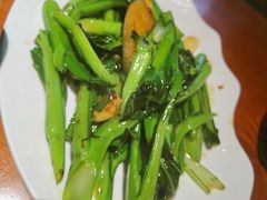 生炒广东菜心-金穗园·砂锅粥.醉鸡煲火锅(长寿路店)