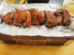四更烤乳猪-东方之猪四更烤乳猪(金垦总店)