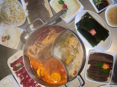 -牛德亨臻牛潮汕火锅(万邦时代店)
