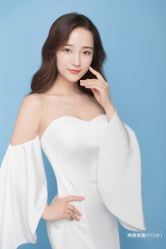 -巴黎婚纱摄影工作室