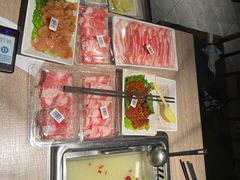 -野妹经典火锅(江夏中百店)
