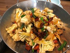 -有红鸡毛店·川菜(建设路店)