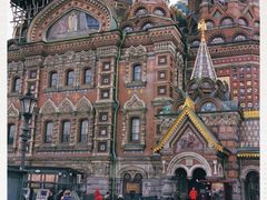 -滴血救世主教堂