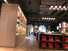 -光海书局(南京东路第一百货店)
