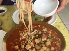 -苏莱特色牛骨滩羊手抓馆(长城东街总店)
