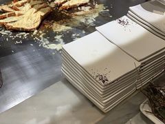 -雍和会海鲜姿造自助(湖东路店)