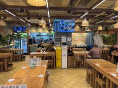 -云阿蛮云南生烫牛肉米线(奉贤路店)