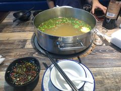 -牛缘村·贵州黄牛肉火锅(西善桥店)