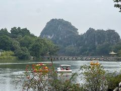 -星湖旅游景区七星岩