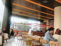 大堂-星巴克臻选(上海合生汇1F店)