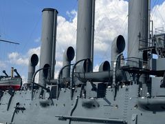 -阿芙乐尔号巡洋舰