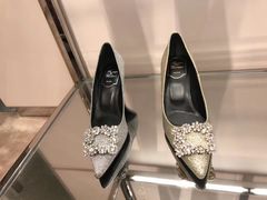 -文艺复兴百货(米兰大教堂广场店)