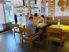 -关东小磨东北菜(上海长风大悦城店)