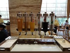 -威珀斯酒店·珀萃美食餐厅 | 海鲜刺身·现烤生蚝·特色烤肉