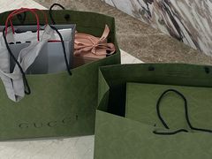-Gucci(青岛海信广场店)