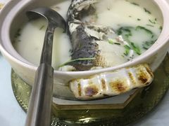 -天乐农家鱼头王(天目湖店)
