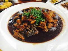 蒜烧鲟鱼-Local泰莲庭(虹鳟鱼店)