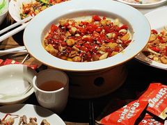 -爱碗亭·鲜炒湖南菜(壹城中心店)
