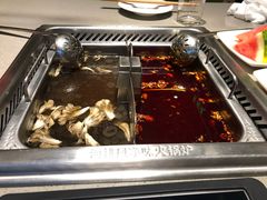 -海底捞火锅(金山百联店)