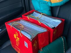 -汪世兴京味烤鸭(王府井店)