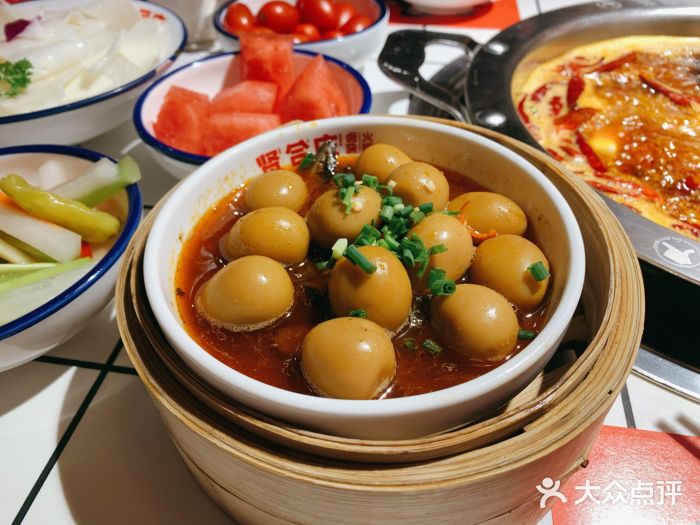 贤合庄卤味火锅(五彩世界店)卤水鹌鹑蛋图片