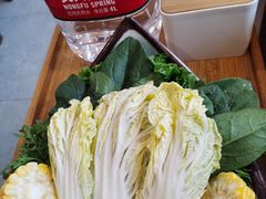 -毛辣果·贵州红酸汤牛肉火锅(西单店)