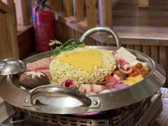 -恩你小木屋·韩式料理(假日广场店)