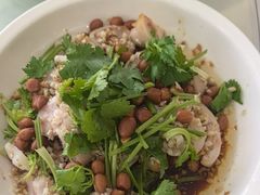 -泉龙渔村·粤式早茶·金牌烧鹅(中山三乡店)