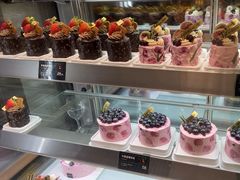 -罗森尼娜(德思勤店)