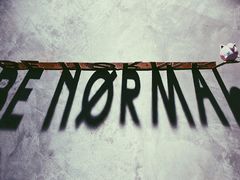 -BE NORMAL CAFE(霞溪路店)