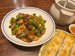 辣椒小炒肉-梁记粥铺(开元地中海店)