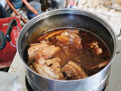-梁阿婆廿年老牌扣肉糯米饭