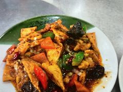 -壹条龙饭庄台基厂店