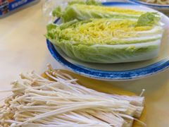 -霄汉牛三鲜湖北砂锅菜(万松园2店)