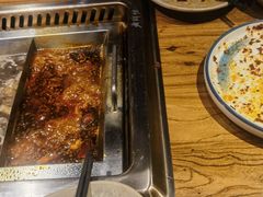 -吴氏老牌坊云南鱼豆花火锅店(通江街店)