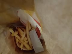 -麦当劳(合肥南站候车层)