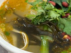 三鲜米线-秦豫肉夹馍(骡马市总店)