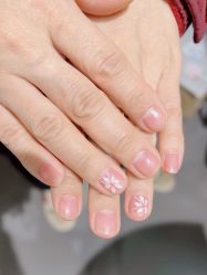 -进巍美甲美睫