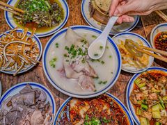 -竹笼蹄花蘸水菜