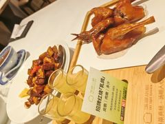 红烧乳鸽-汤城小厨•粤菜•靓汤(金宝街店)