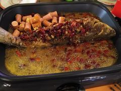 -川渝窈妹纸包鱼·齐齐哈尔烤肉